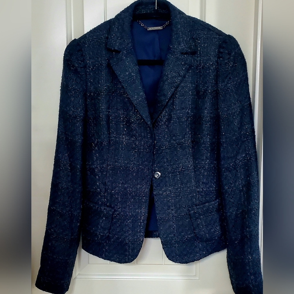Elie Tahari Tweed Navy Blazer
